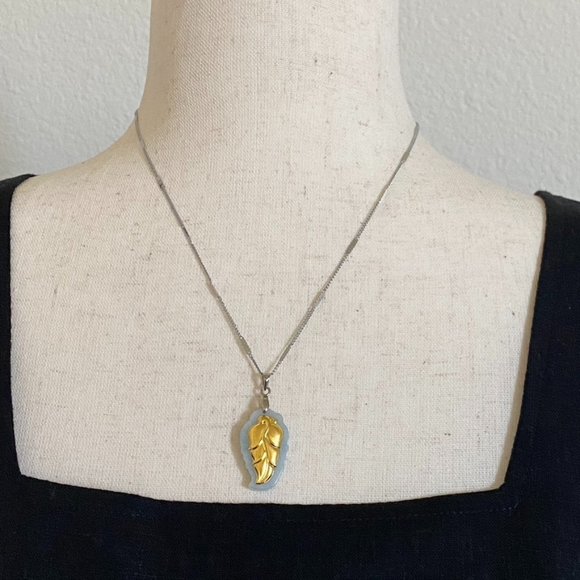 24k real gold Authentic type a jade leaf pendant necklace - Picture 1 of 5